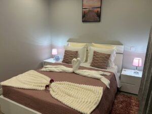 villa diogo-madeira-bedroom1